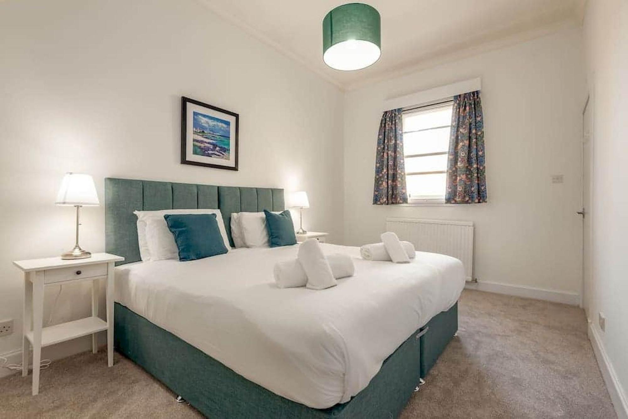 The Cross Keys Apartment - 85D Market Street 세인트앤드루스 외부 사진